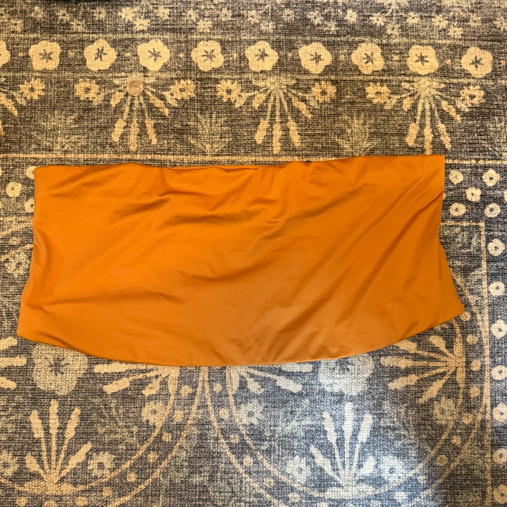 NWT Girlfriend Collective Tan Bandeau Bra
